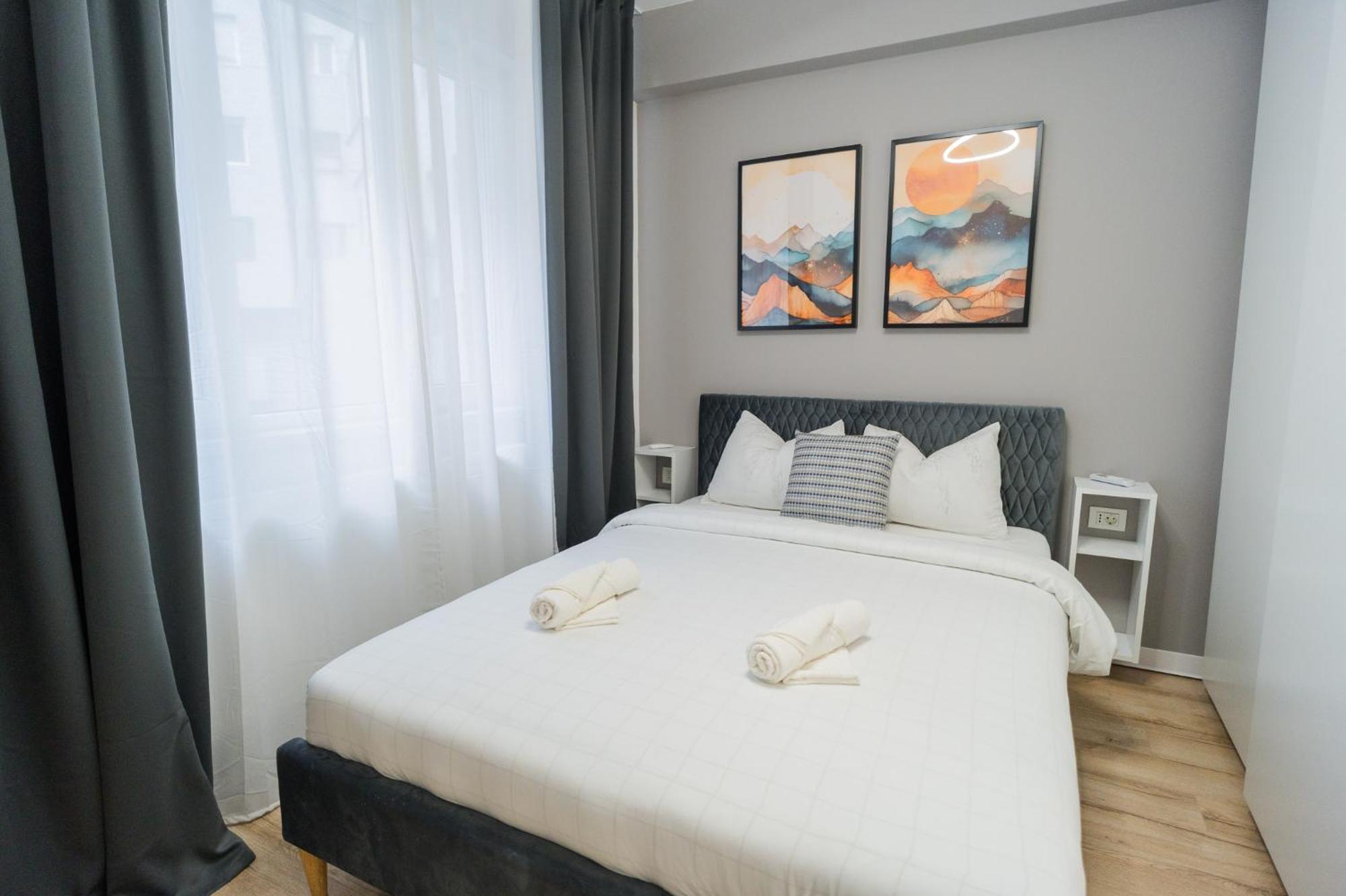 Elegant Gem Victoriei Avenue Appartement Boekarest Buitenkant foto