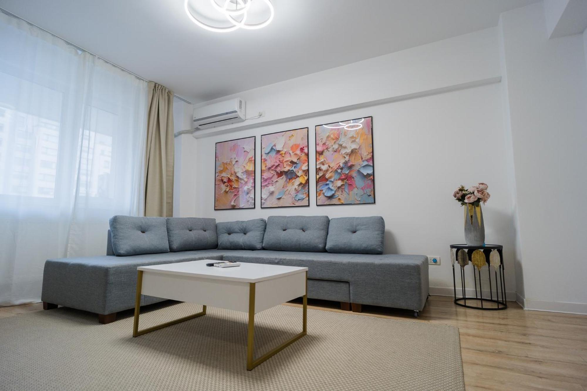 Elegant Gem Victoriei Avenue Appartement Boekarest Buitenkant foto
